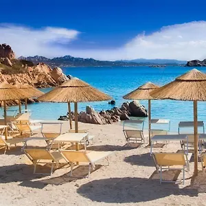 4* Hotel Cala Lunga
